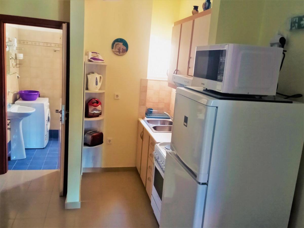 Alkioni City Apartments Hriszí Aktí Haniá Kültér fotó