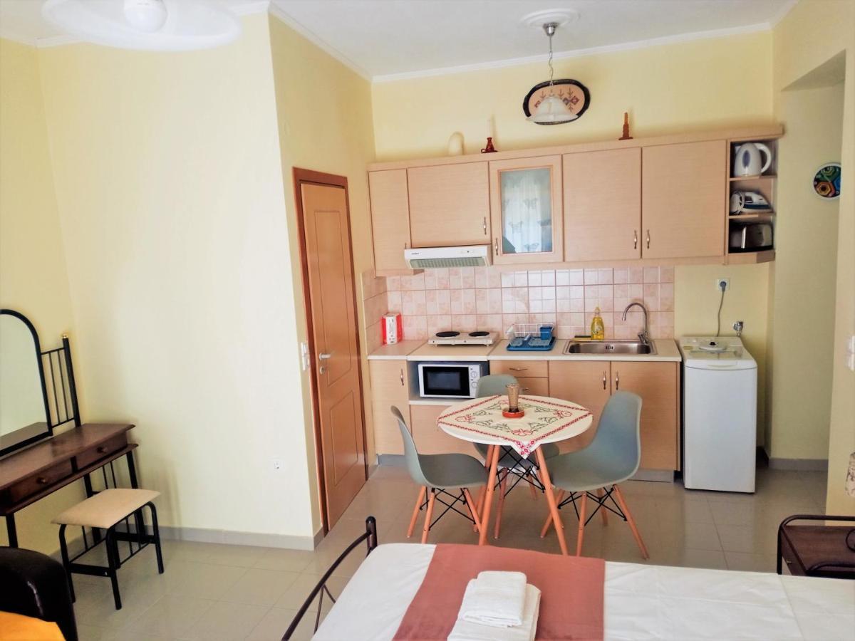 Alkioni City Apartments Hriszí Aktí Haniá Kültér fotó